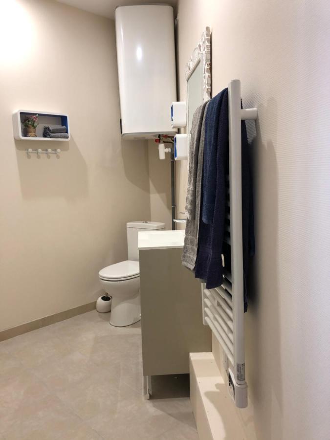Appart'Hotel Wombat And Wallaby Fussy Екстериор снимка