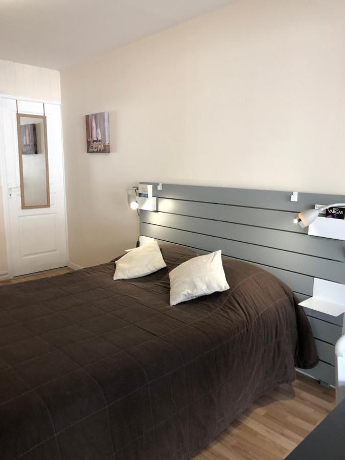 Appart'Hotel Wombat And Wallaby Fussy Екстериор снимка